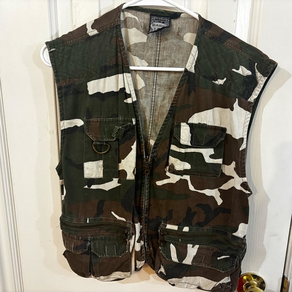 vintage army vest - distressed thrift - Picture 2 of 6